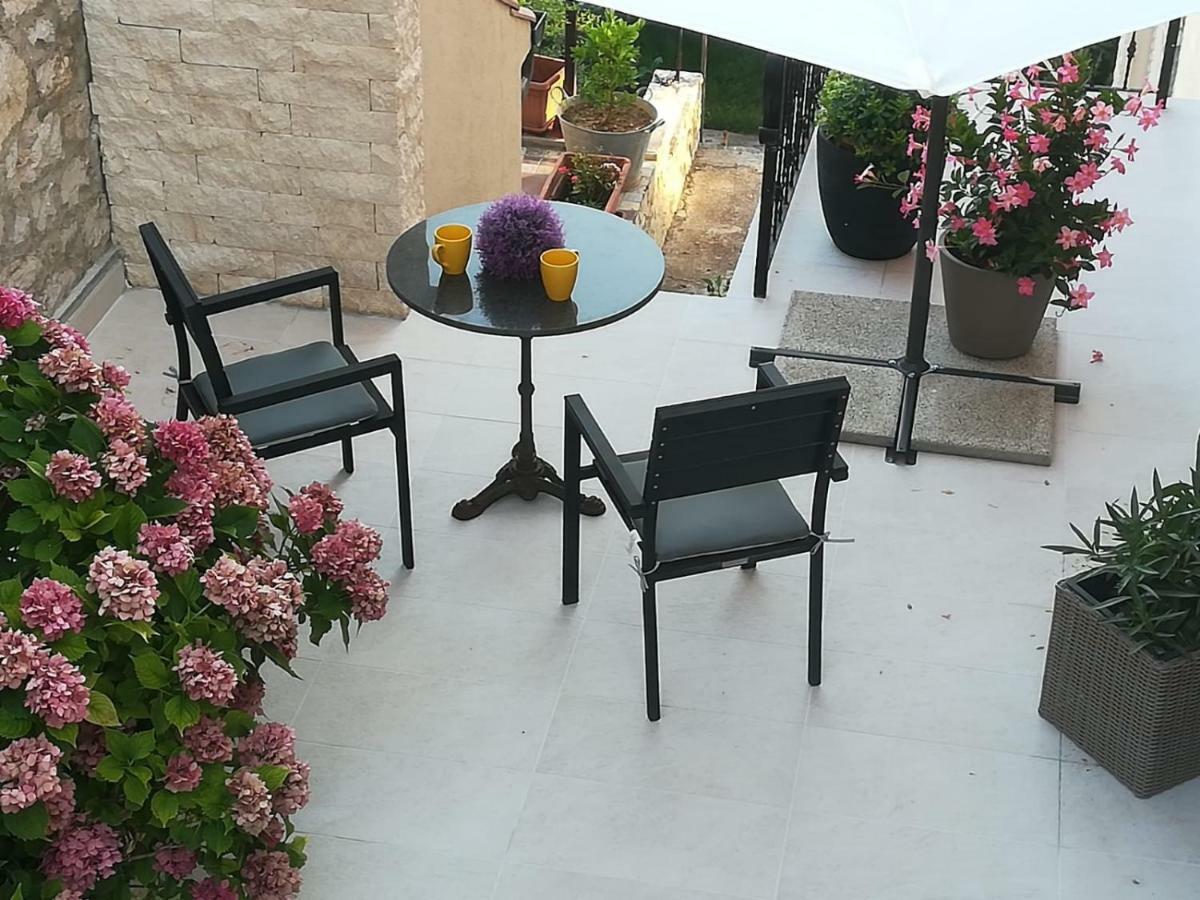 Studio Apartman Providence Šibenik Екстериор снимка